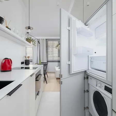 1-Bedroom Apartment - Slawkowska 6A Street Краків Екстер'єр фото